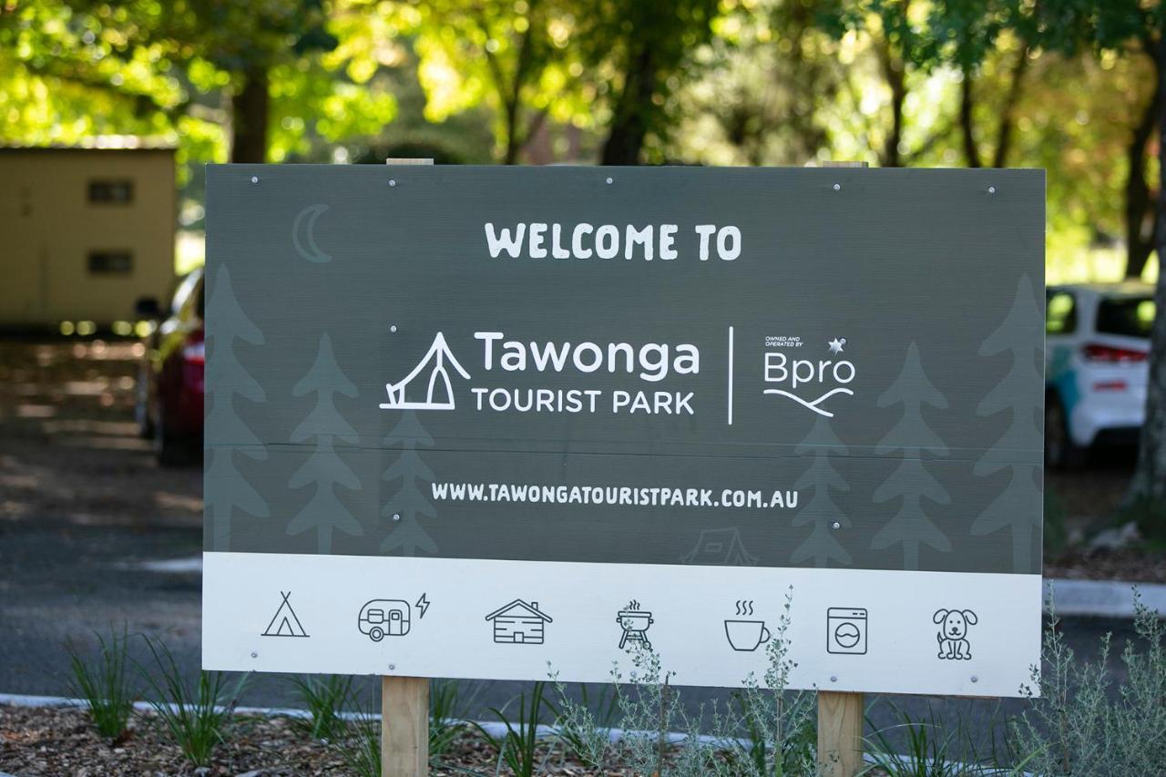 Tawonga Tourist Park Hotel Exterior photo